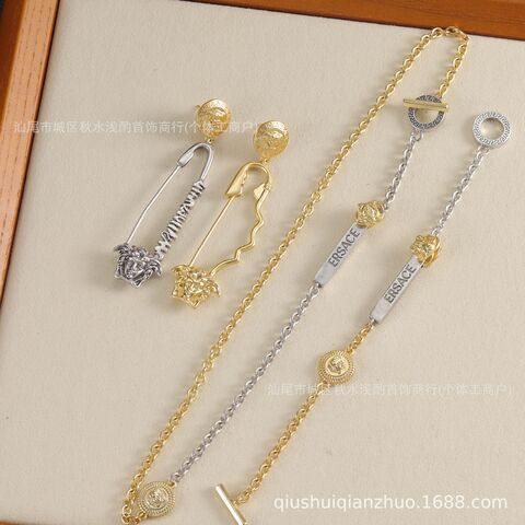 Baroque Style Medusa Jewelry Set: Collarbone Necklace, Bracelet, Earrings, Brass