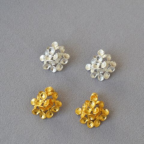 Серьги-гвоздики Miya Sophia Jewelry «Многослойный цветок», латунь, игла из серебра 925, 3 см