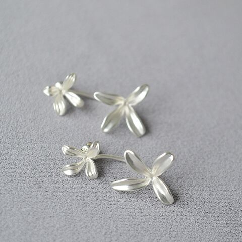 Серьги-пусеты Miya Sophia Jewelry со съёмным цветком, медь с серебрением или позолотой, серебро 925
