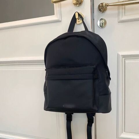 Backpack for Work, Business Trips and Hiking, Nylon, 20–35 L, Air-Cushioned Straps