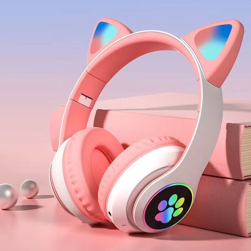 Накладные Bluetooth-наушники STN-28 с подсветкой в виде кошачьих ушек