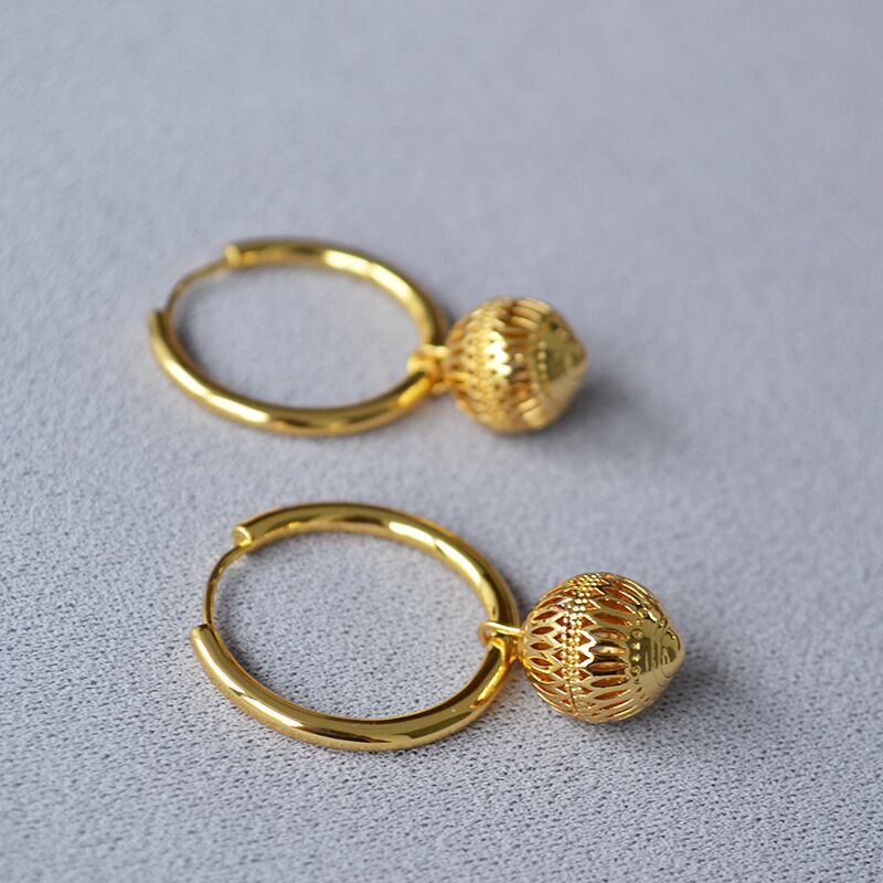 Серьги Miya Sophia Jewelry с ажурными фонариками, латунь с позолотой, длина 3,5 см, винтажный стиль