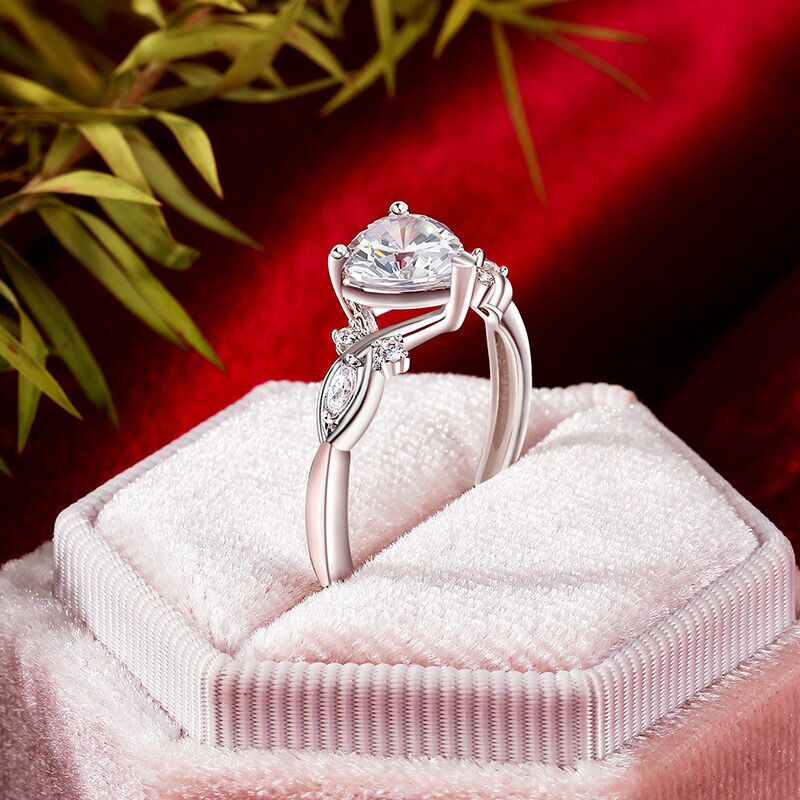 Женское кольцо Famous Jewelry Chenrui с центральным камнем муассанит, мотив снежинки, размеры 6–10