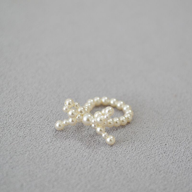 Серьги-пусеты Miya Sophia Jewelry «Бант» из искусственного жемчуга, ручное плетение, игла серебро 925