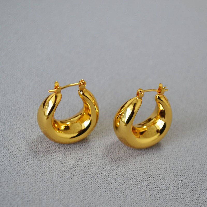 Серьги-кольца овальные полые miya sophia jewelry, гладкая латунь с позолотой, 2,2×2,5 см