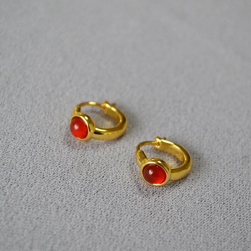 Серьги Miya Sophia Jewelry с натуральным агатом, латунь с позолотой, 1,3 см, винтажный стиль