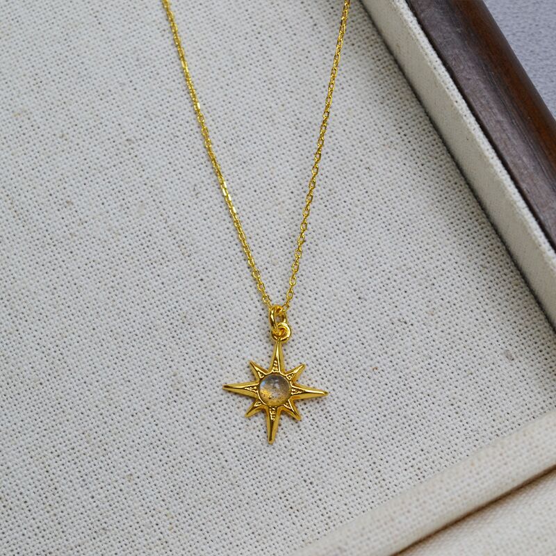 Короткое колье miya sophia jewelry с подвеской-восьмиконечной звездой и лабрадоритом, латунь с позолотой, 40+5 см