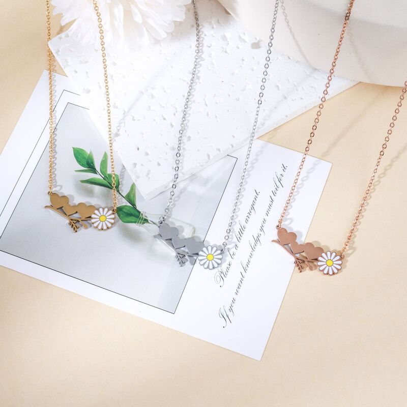 Колье Lele Jewelry из нержавеющей стали с подвеской-ромашкой, короткая цепочка, 3 цвета