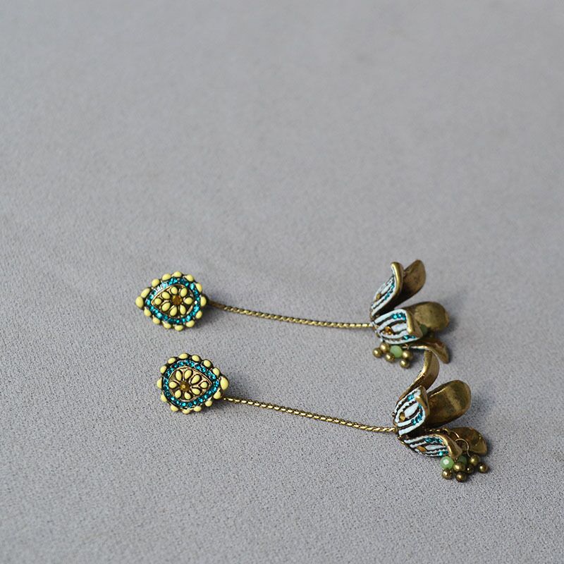 Серьги-гвоздики miya sophia jewelry с цветами и бахромой, винтажный богемный стиль