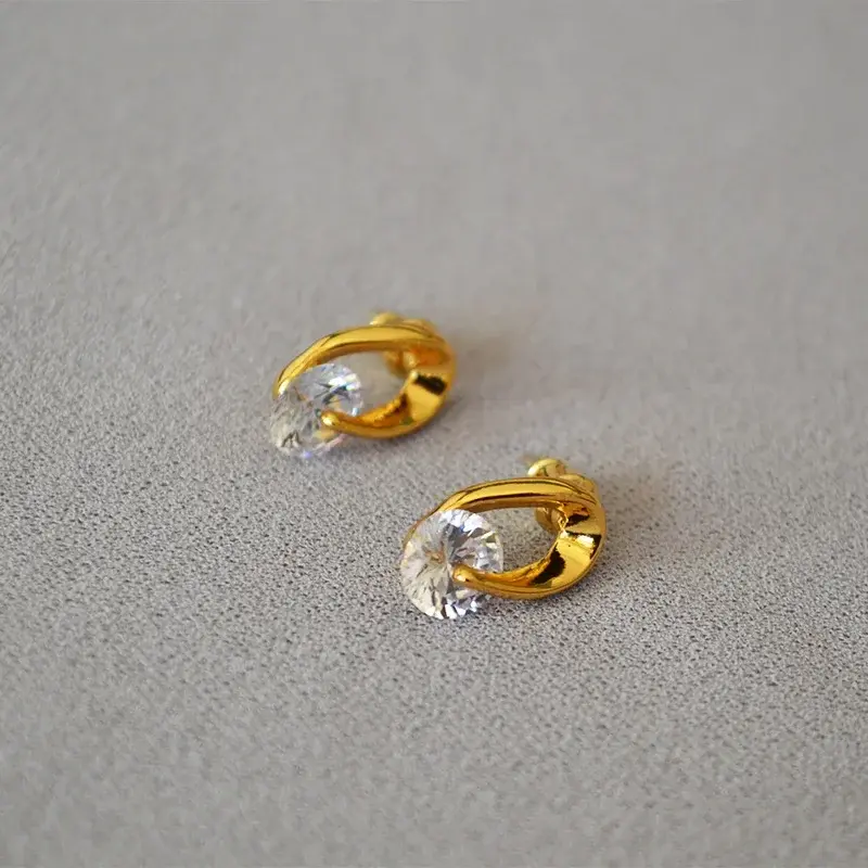 Серьги-гвоздики miya sophia jewelry с цирконием, штифт серебро 925, корейский стиль