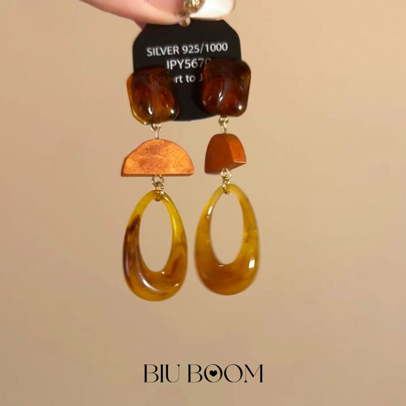 Серьги-штифты Kaitin Jewelry с подвесками, лёгкий люкс, ретро, много цветовых вариантов