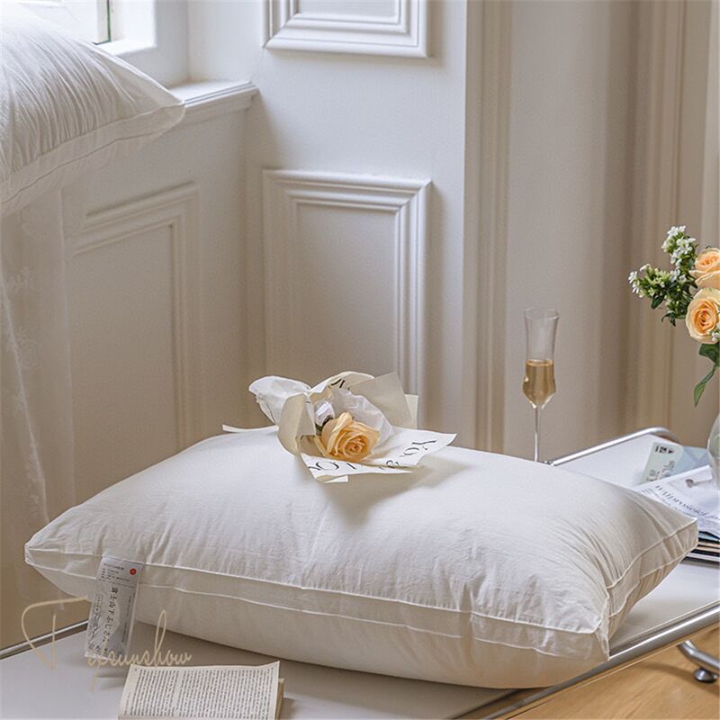 Подушка MM Bedding с наполнителем из микрофибры, для шеи, хлопковая наволочка