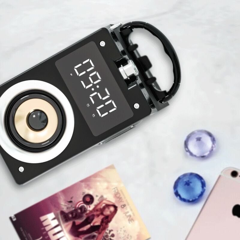 Портативная Bluetooth-колонка Yayusi T3 с часами, будильником и тремя динамиками