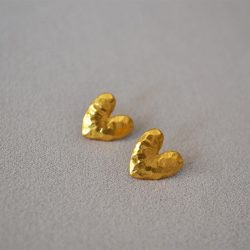 Серьги-пусеты Miya Sophia Jewelry «Сердце», латунь с позолотой, фактурная поверхность, игла из серебра 925
