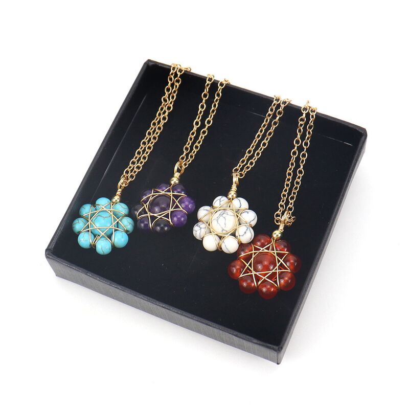 Ожерелье с подвеской-цветком Xuying Jewelry, натуральные камни, обмотка золотистой проволокой, 53 см