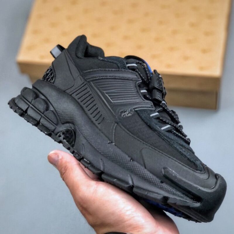 Беговые кроссовки Zoom Vomero Roam FV2295 в ретро-стиле, унисекс, воздушная подушка, сетчатый верх