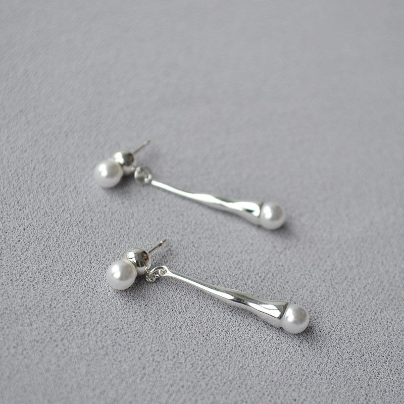 Серьги-подвески Miya Sophia Jewelry, длинная серебристая капля с чёрным агатом или жемчугом, швенза серебро 925