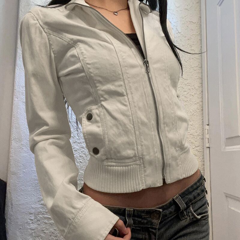 Куртка женская в стиле пилот / workwear, винтаж, отложной воротник, фигурные карманы, вышивка, на молнии