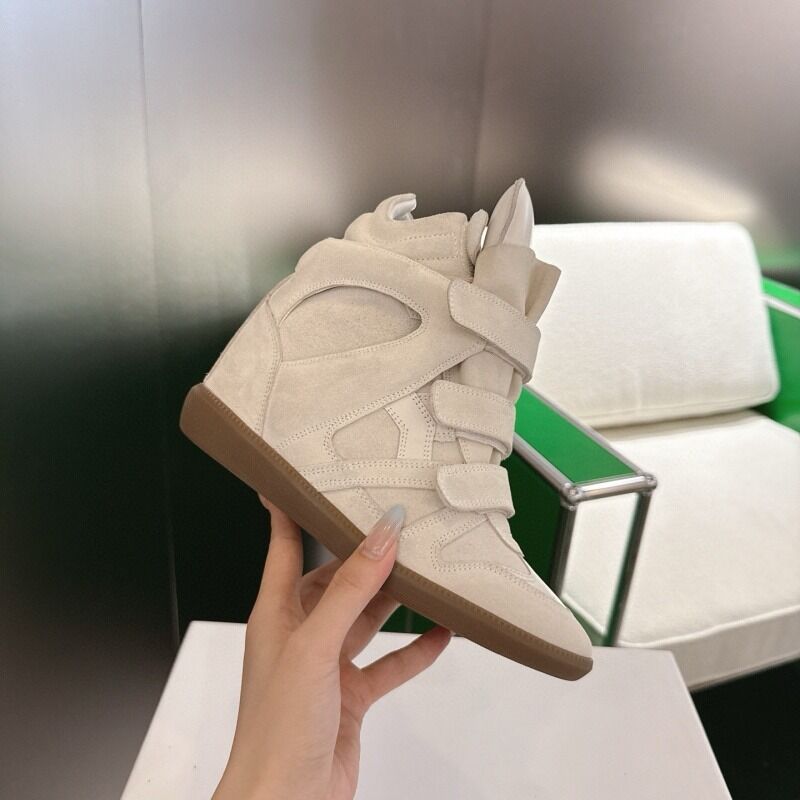 Ботильоны женские BEKETT в стиле высоких кед, скрытая танкетка, верх из спилка, липучка