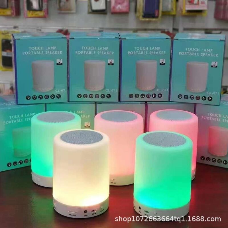 Мини Bluetooth-колонка CL671 с ночником, включение похлопыванием, RGB-подсветка, 3 Вт, 400 мА·ч, белая