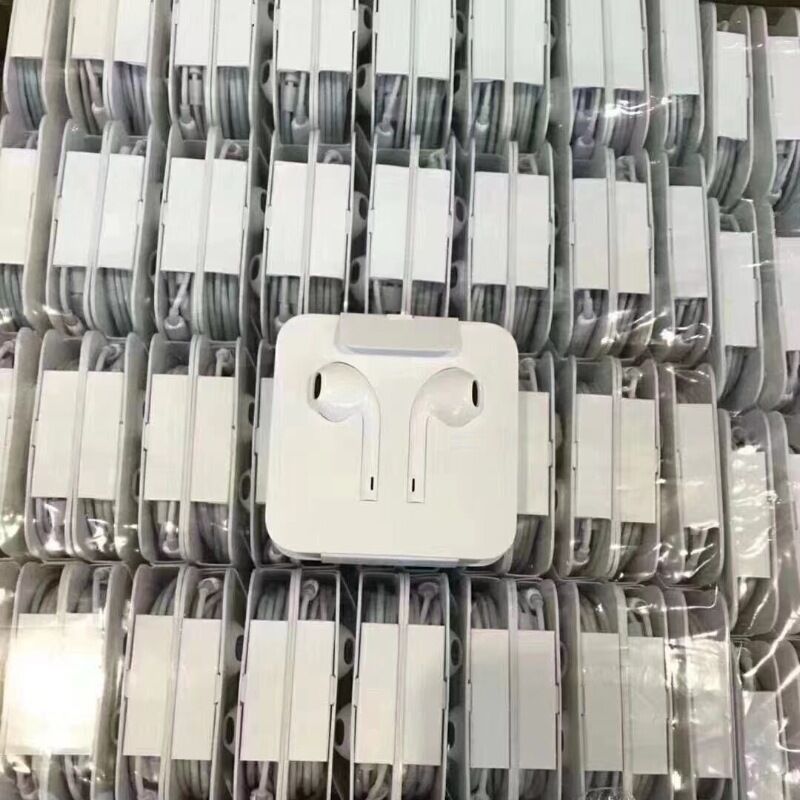 Проводные наушники-вкладыши для iPhone, разъём Lightning или Type-C, с микрофоном, стерео, драйверы 14.8 мм