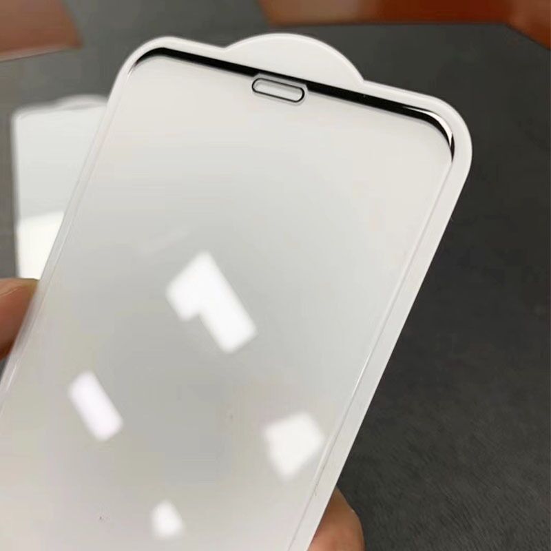 Безрамочное защитное стекло с увеличенным окном для iPhone 16 Pro Max, 15 Plus